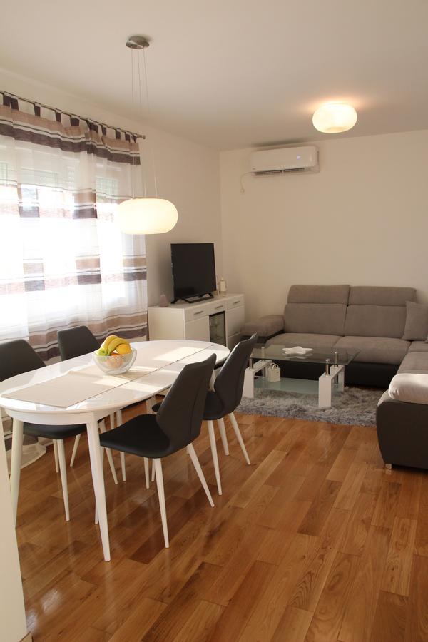 بودْسْتغانا Apartment Mario المظهر الخارجي الصورة