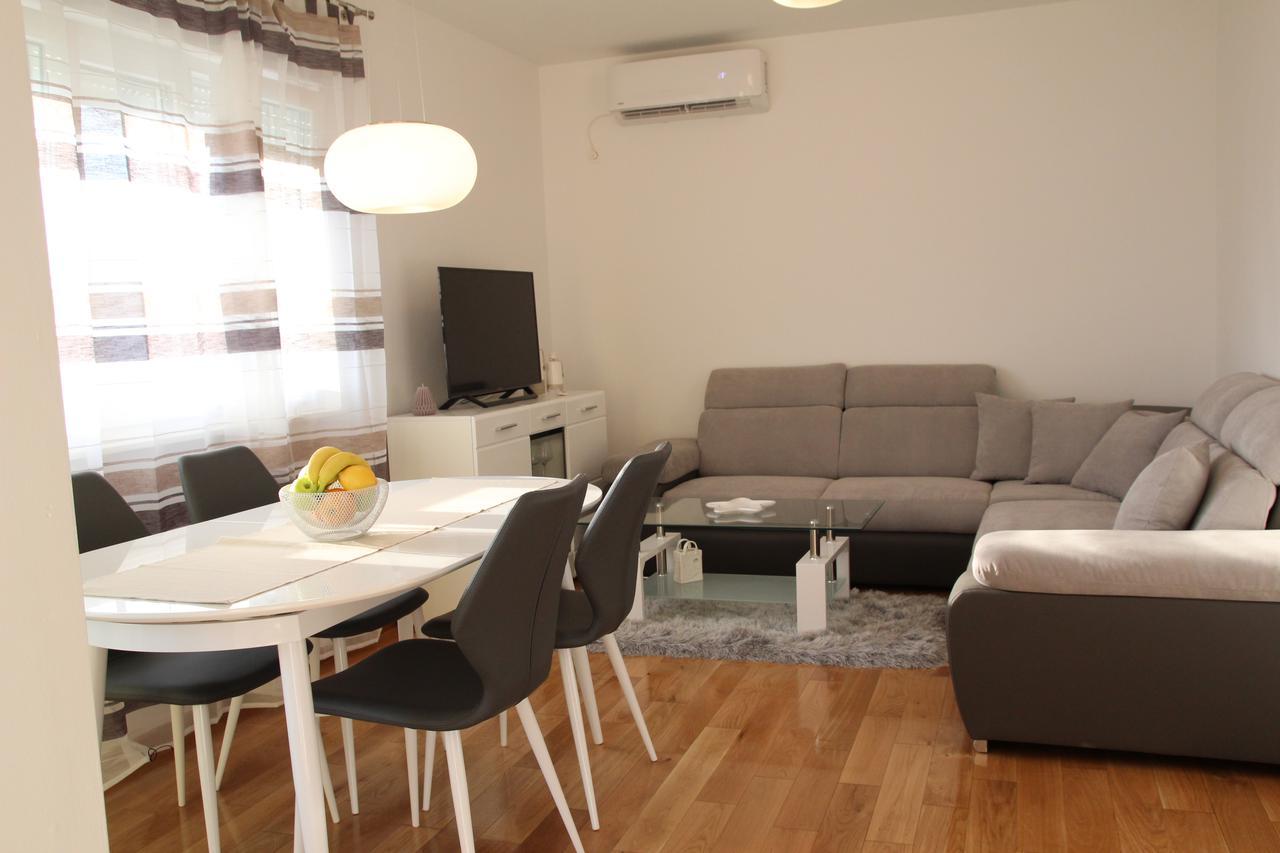 بودْسْتغانا Apartment Mario المظهر الخارجي الصورة