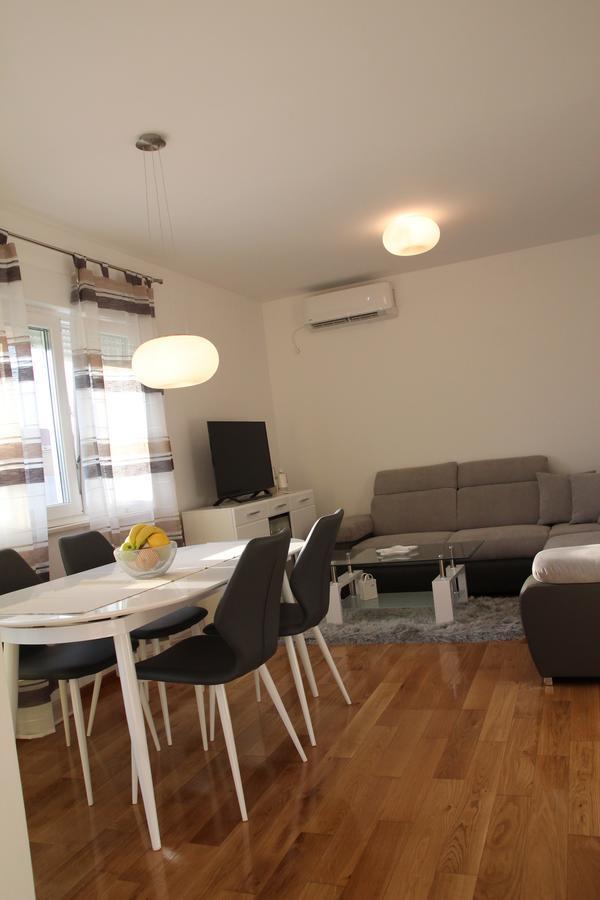بودْسْتغانا Apartment Mario المظهر الخارجي الصورة