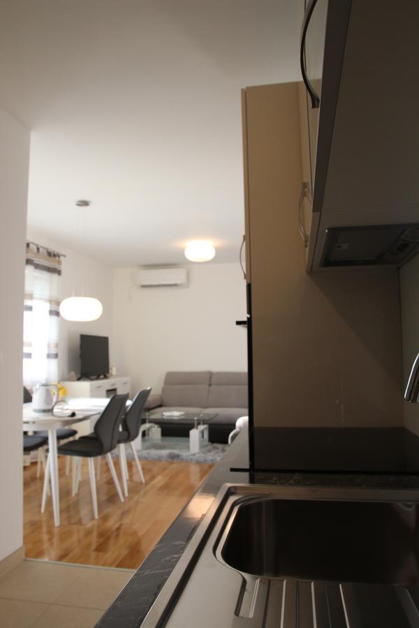 بودْسْتغانا Apartment Mario المظهر الخارجي الصورة